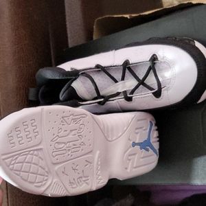 Jordan 9 Retro